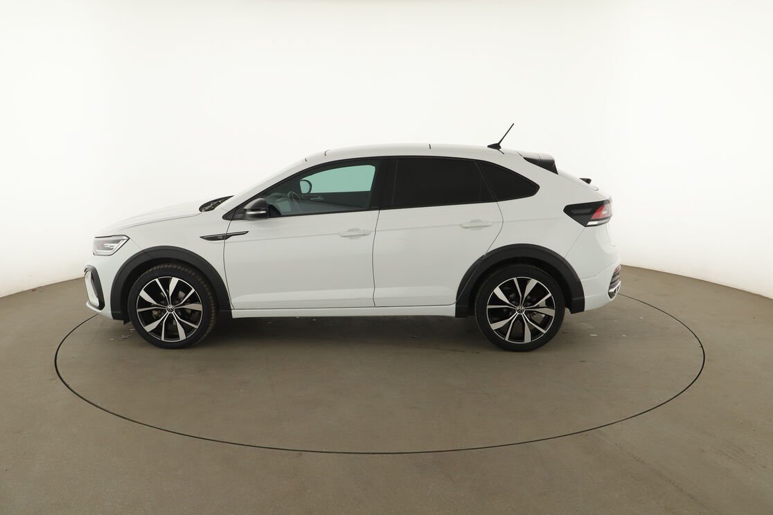 
								Volkswagen Taigo full									